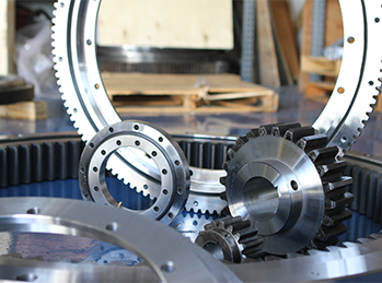 High quality gears and slewing rings